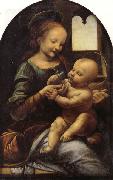 LEONARDO da Vinci The Benois Madonna oil on canvas